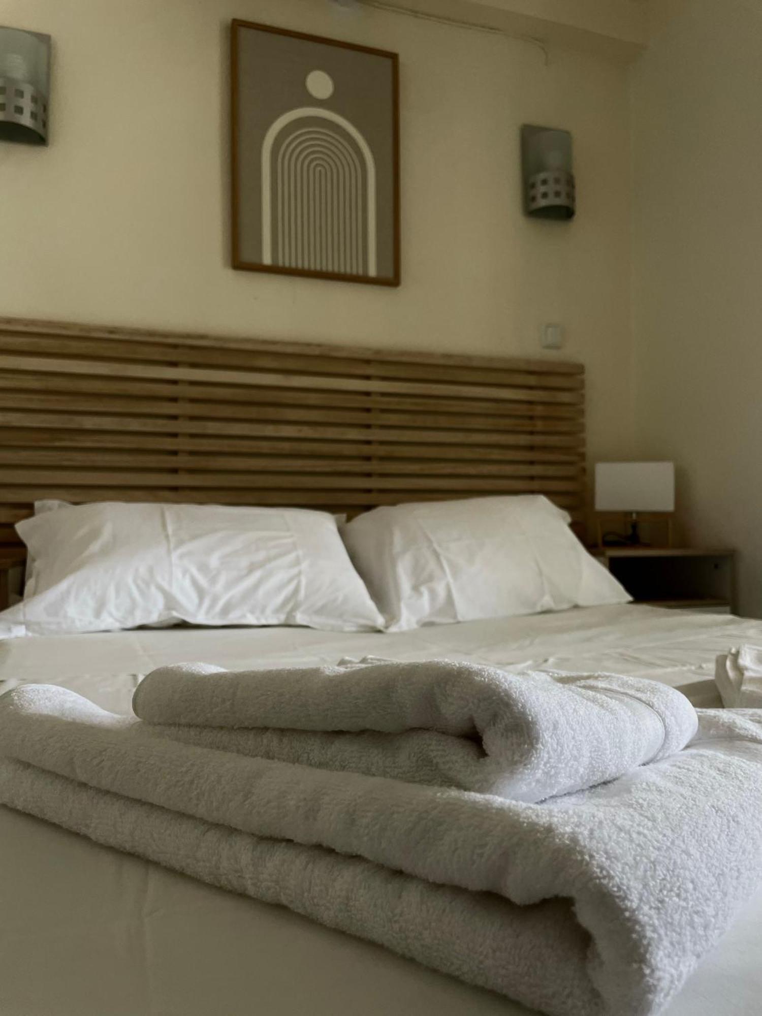 Sea La Vie - Beachfront Retreat Loutraki  Luaran gambar